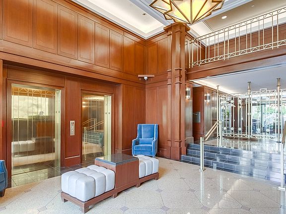 5th image of 500 W Harbor Dr Unit 402