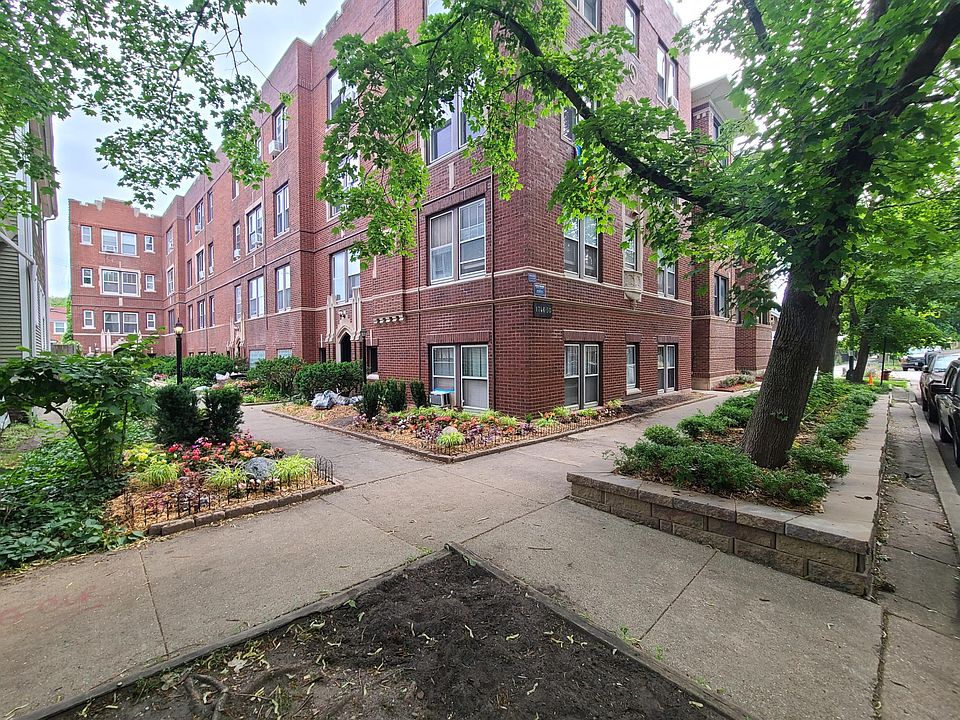 1st image of 1748 W Granville Ave