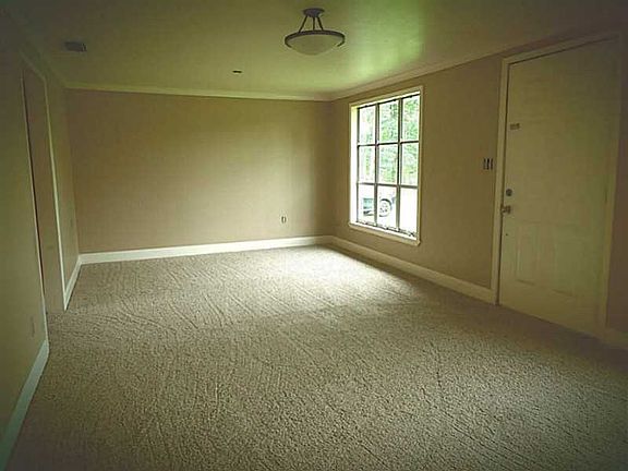 2nd image of 10348 Freeman Dr