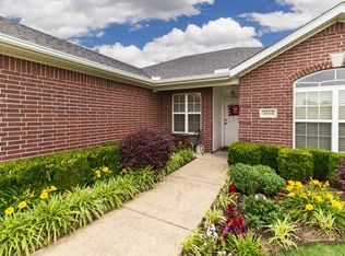3858 W Mahogany Dr, Fayetteville, AR 72704