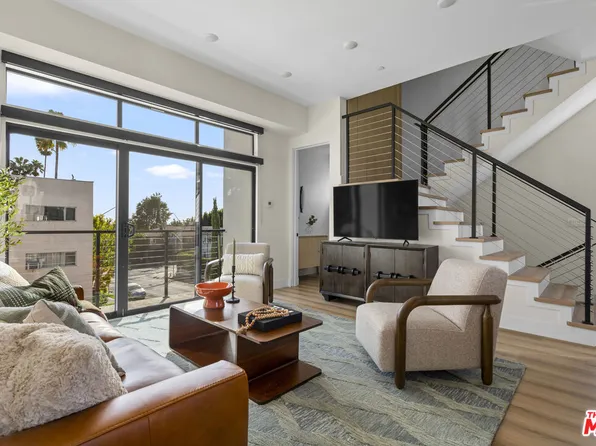 1318 1/2 N Vis, Los Angeles, CA 90046