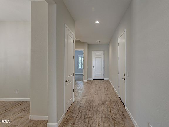 4th image of 18114 N 65th Pl