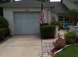 223 Steeplechase Ln, Palm Harbor, FL 34684