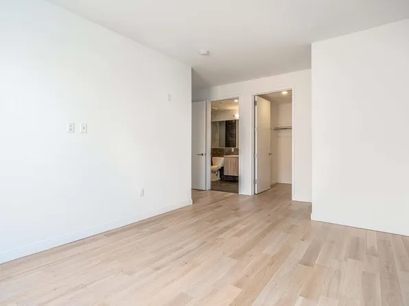 255 Brunswick Street image 24 of 27