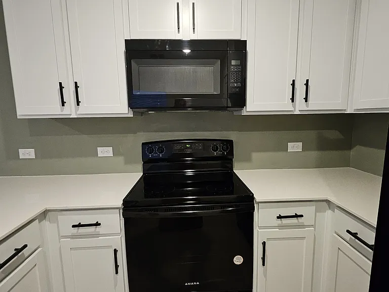 919 Blue Heron Dr — Photo 5