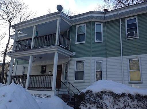 2nd image of 31 Radcliffe St