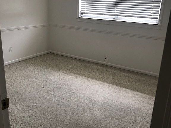 2nd image of 113 Daleview Ave