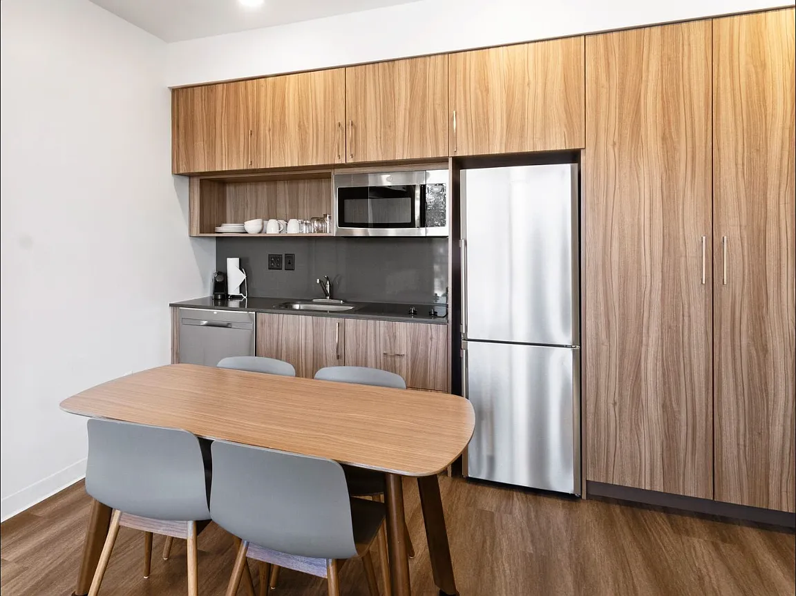 1 bed, 585 sqft, $6,000 — Photo 3
