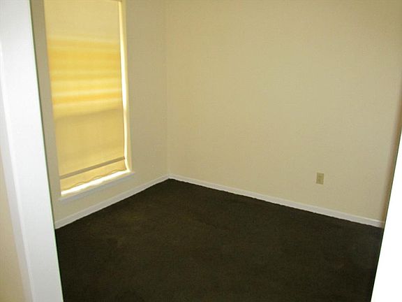 2nd image of 2002 Locklaine Dr
