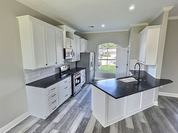5th image of 2170 Aryn Ln