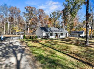 5706 Lunns Store Rd, Chapel Hill, TN 37034