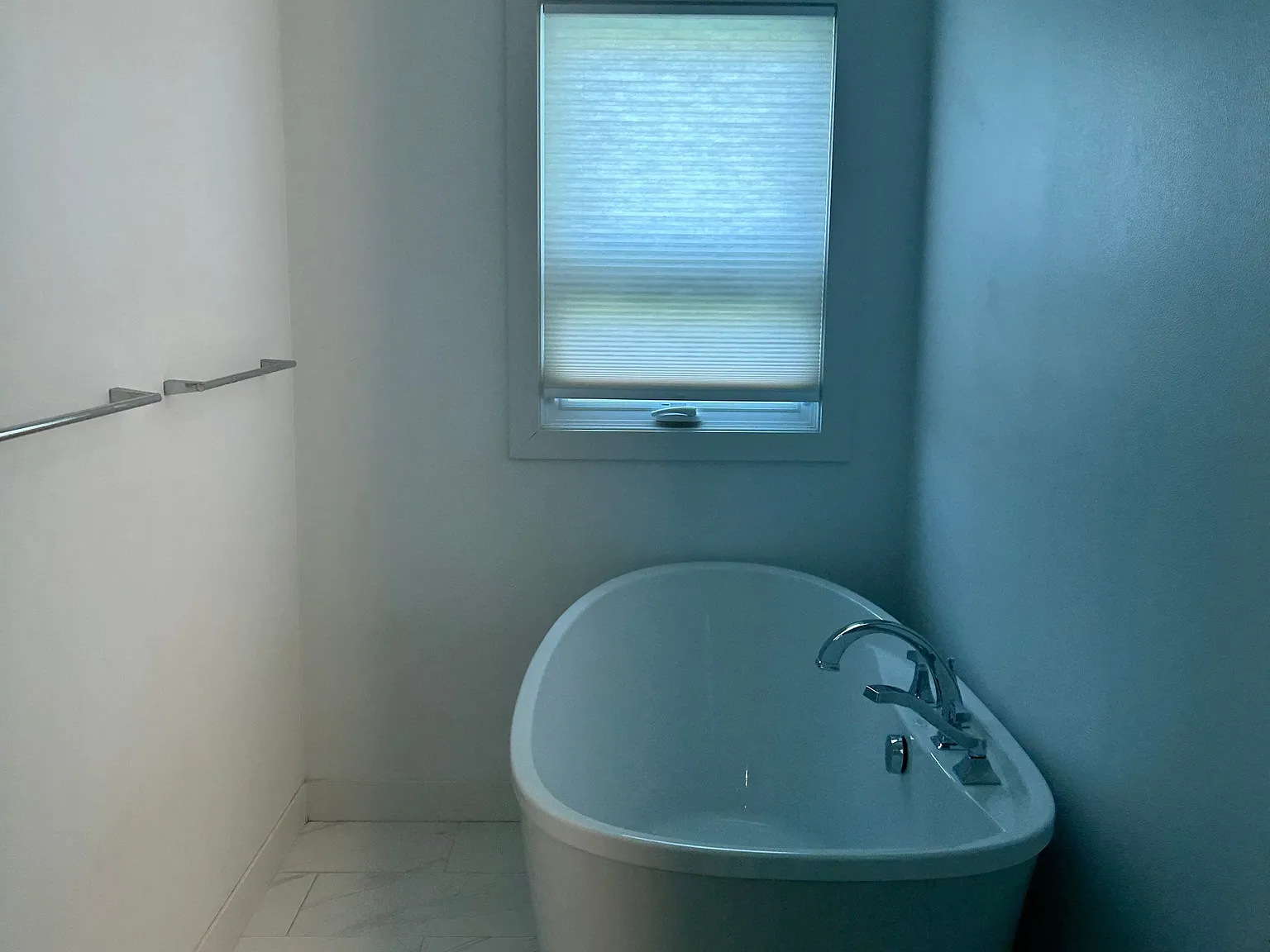 2 bed, 2.0 bath, 1300 sqft, $1,500 — Photo 3