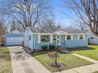 1313 San Jose Pl, Green Bay, WI 54303