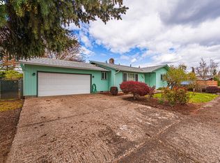 1063 65th St, Springfield, OR 97478