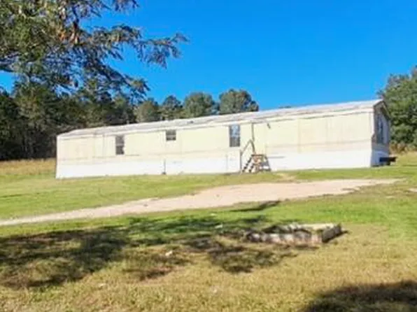 724 Scr #44, Mount Olive, MS 39119