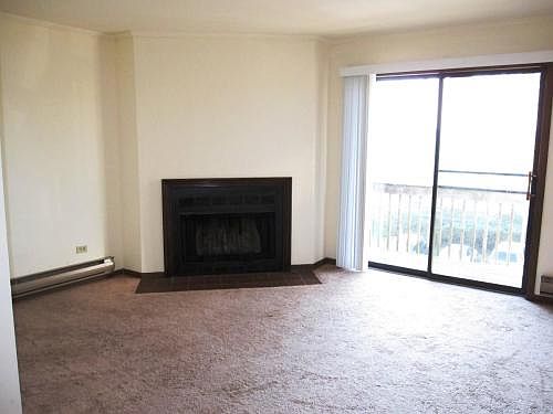 4th image of 1522 E Palmer Ln #16-2B