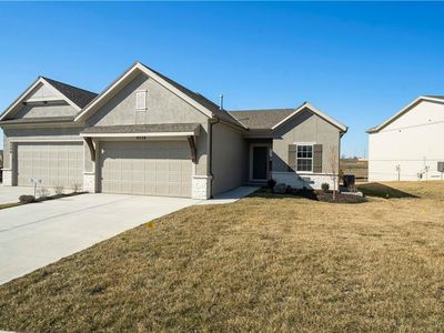 9538 Shady Bend Rd, Lenexa, KS, 66227