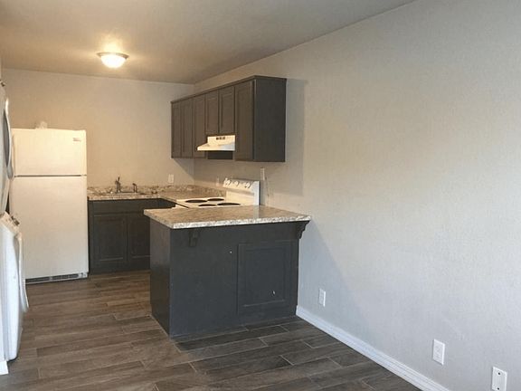 3rd image of 6100 S Wilkerson St #15378349