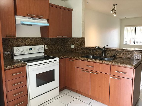 5th image of 5490 W 21st Ct APT 409