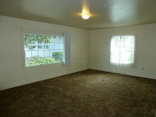 Unit Photo
