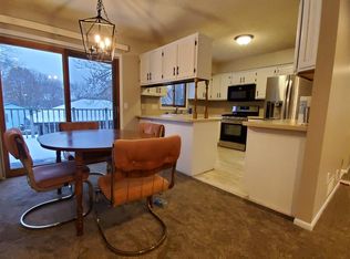 6480 Pineview Ln N, Maple Grove, MN 55369