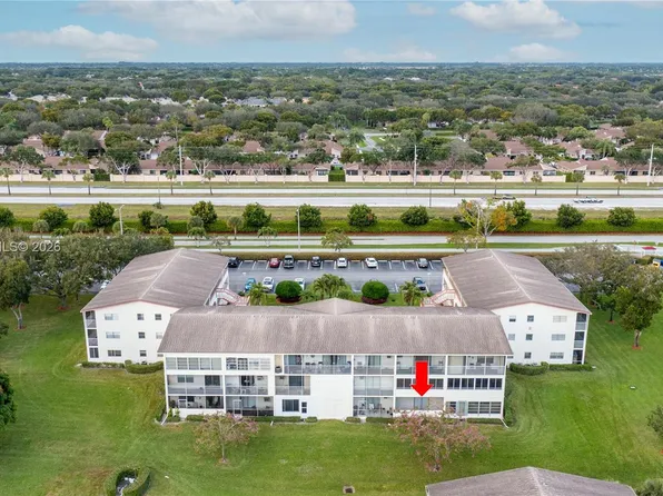 303 Preston E #303-H, Boca Raton, FL 33434