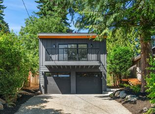 7731 34th Ave NE, Seattle, WA 98115