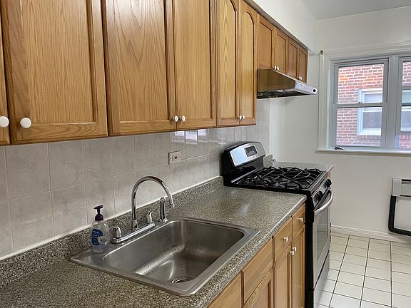 5th image of 70-48 174th St Floor 2