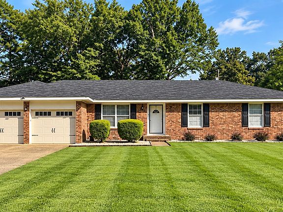 2nd image of 237 Meadow Hill Rd