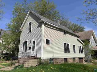 2432 W 2nd St, Duluth, MN 55806