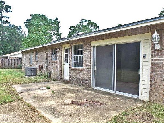 2nd image of 9070 Cove Ave