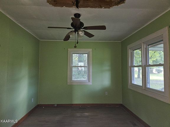5th image of 2940 Fawver Ln
