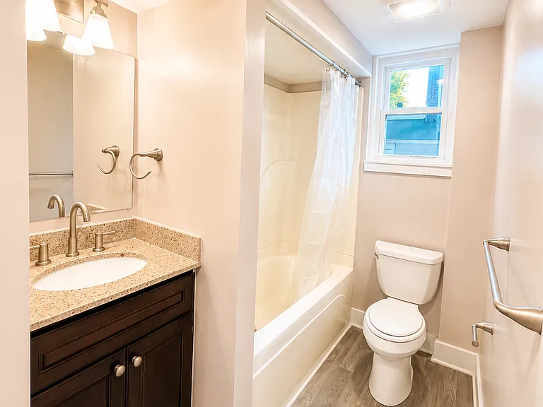 92 Bridge St #1 — Photo 11