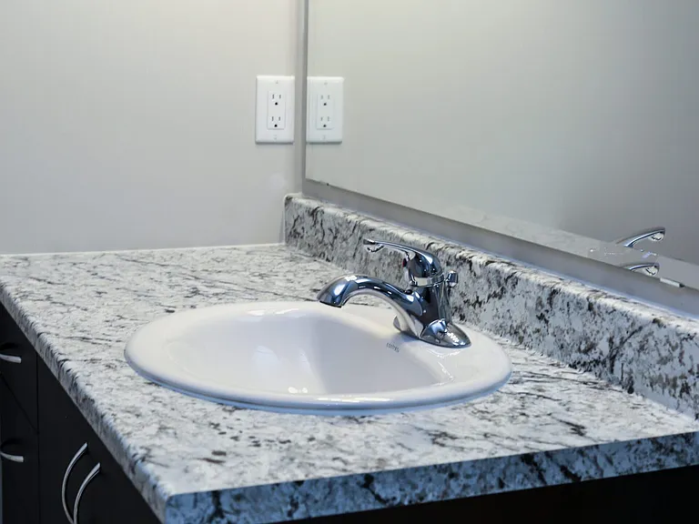 193 Kimpton Dr — Photo 8