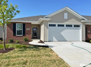 5697 Kristi Ln, Bettendorf, IA 52722