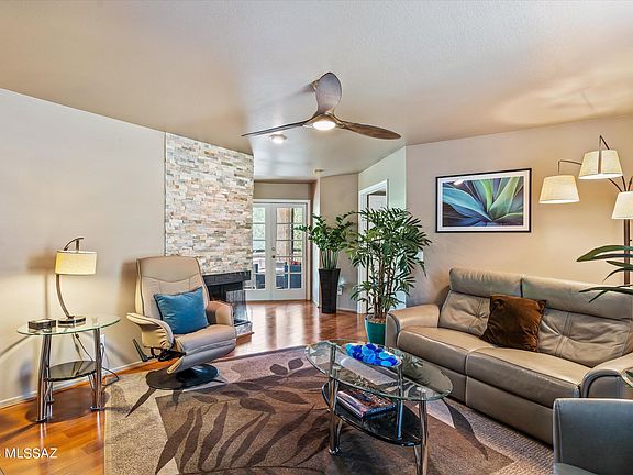 3rd image of 6655 N Canyon Crest Dr Unit 8144
