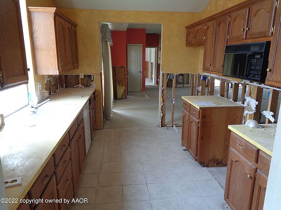 3rd image of 5430 Somerset Dr