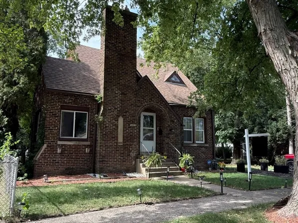 (undisclosed Address), Hazel Crest, IL 60429