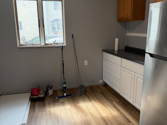 2nd image of 33 Keever Ave #1