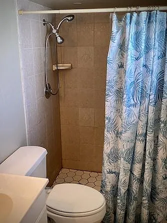 5045 Greenbriar Dr — Photo 13