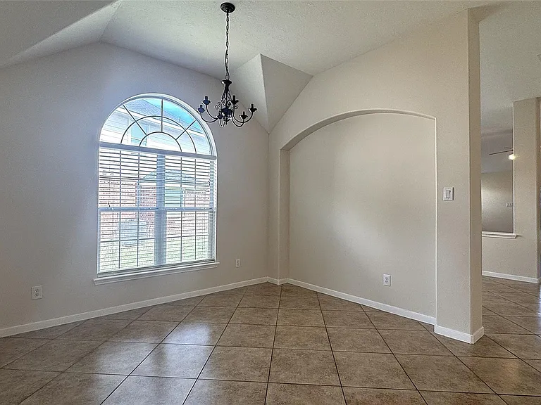 24926 Ranch Lake Ct — Photo 6