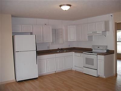 5th image of 197 Stewart Ln