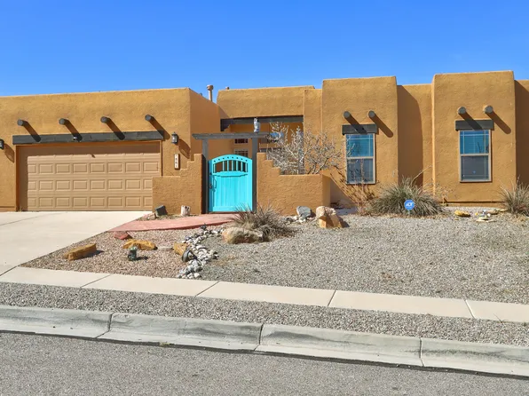 861 Loma Pinon Loop NE, Rio Rancho, NM 87144