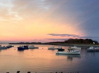 106 S Main St, Cohasset, MA 02025