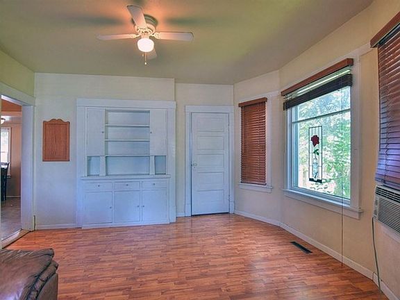 4th image of 514 E Queen Ave
