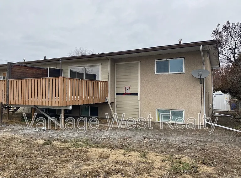 630 Belgo Rd #D — Photo 24