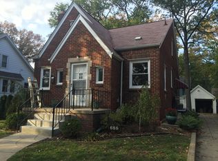 688 W Marshall St, Ferndale, MI