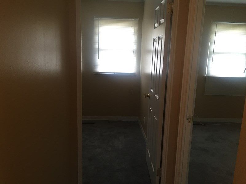 2nd image of 22811 Rosewood Ave