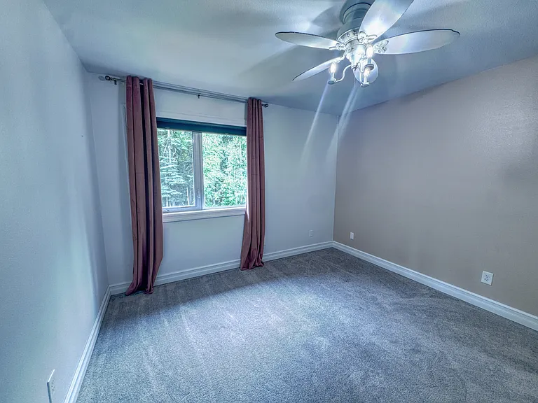 1850 Osborn Ct — Photo 30