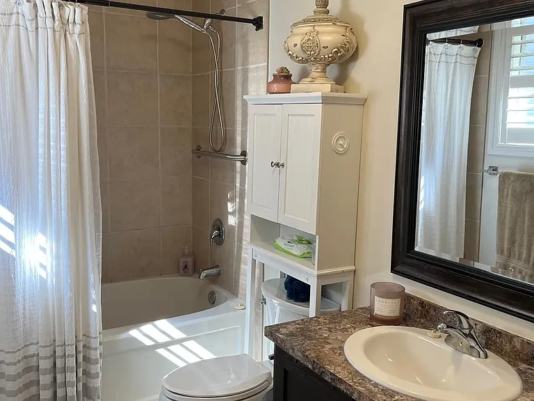 1367 Upper Paradise Rd — Photo 16